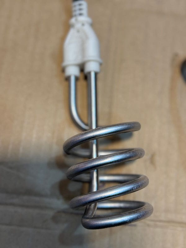 NSG F8 Electric Water Heating Rod 2000W Perfect For Winter Weather