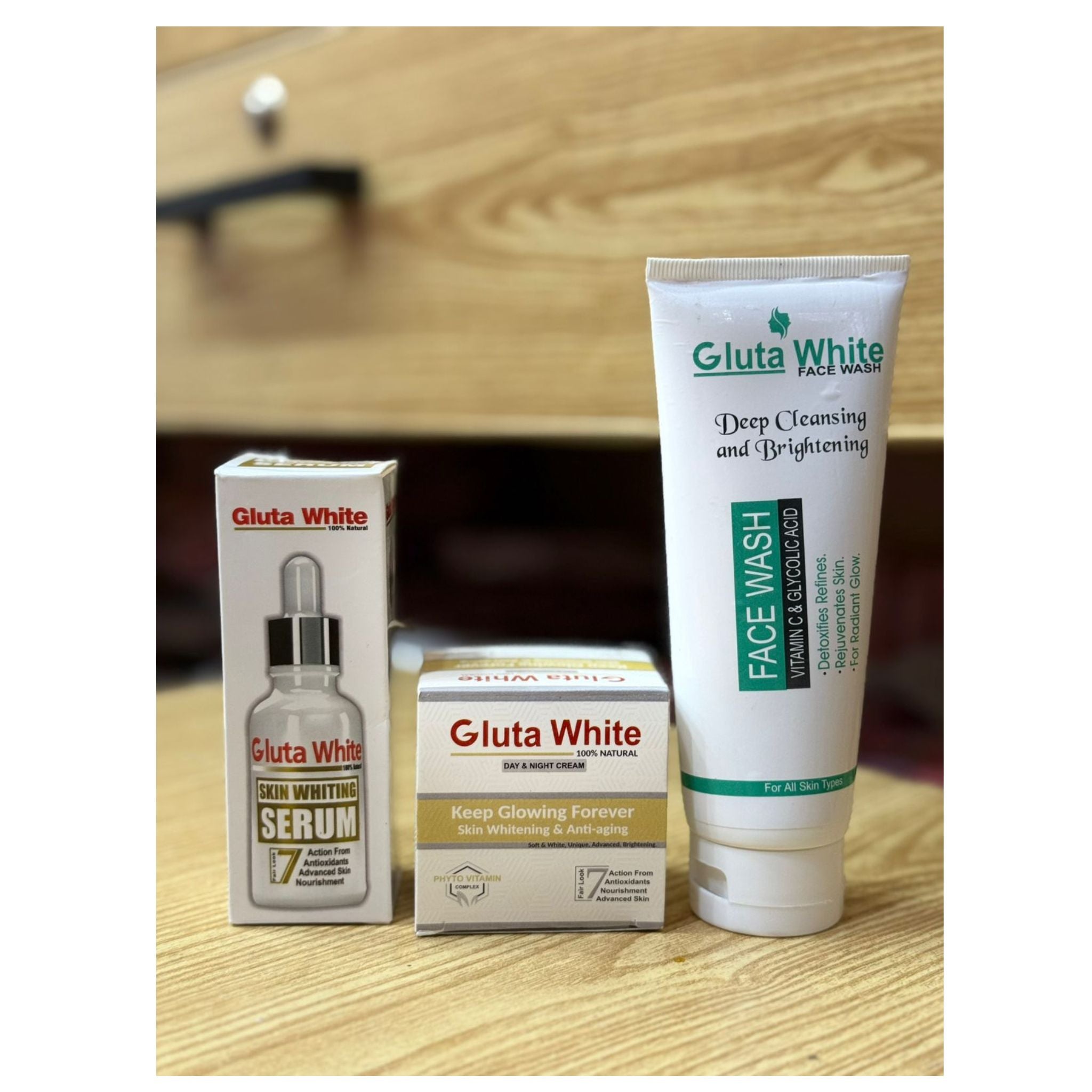 Gluta White Facewash 100ml & Gluta Serum 30ml Combo